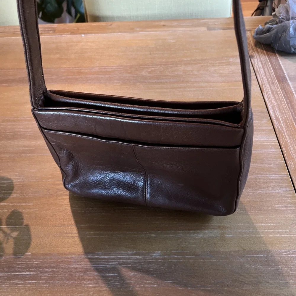 STONE MOUNTAIN  Shoulder Bag‎ Purse Handbag  Leather EUC
